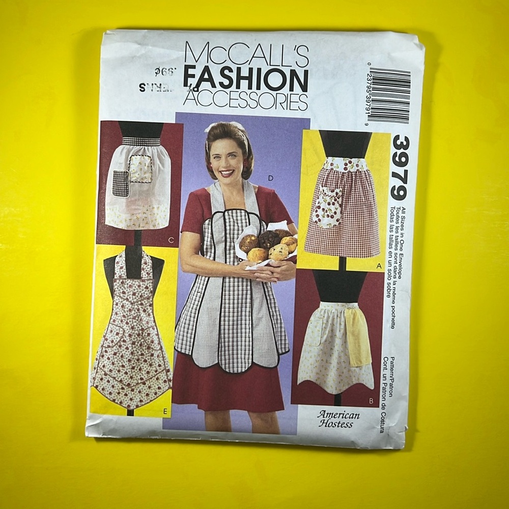 McCall’s Fashion Accessories 3979 UNCUT Vintage Apron Sewing Pattern 5 Styles